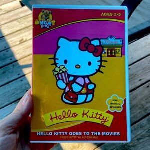 Hello Kitty Goes to the Movies DVD
